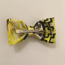 Load image into Gallery viewer, Esi - African Ankara Print Hair Bow